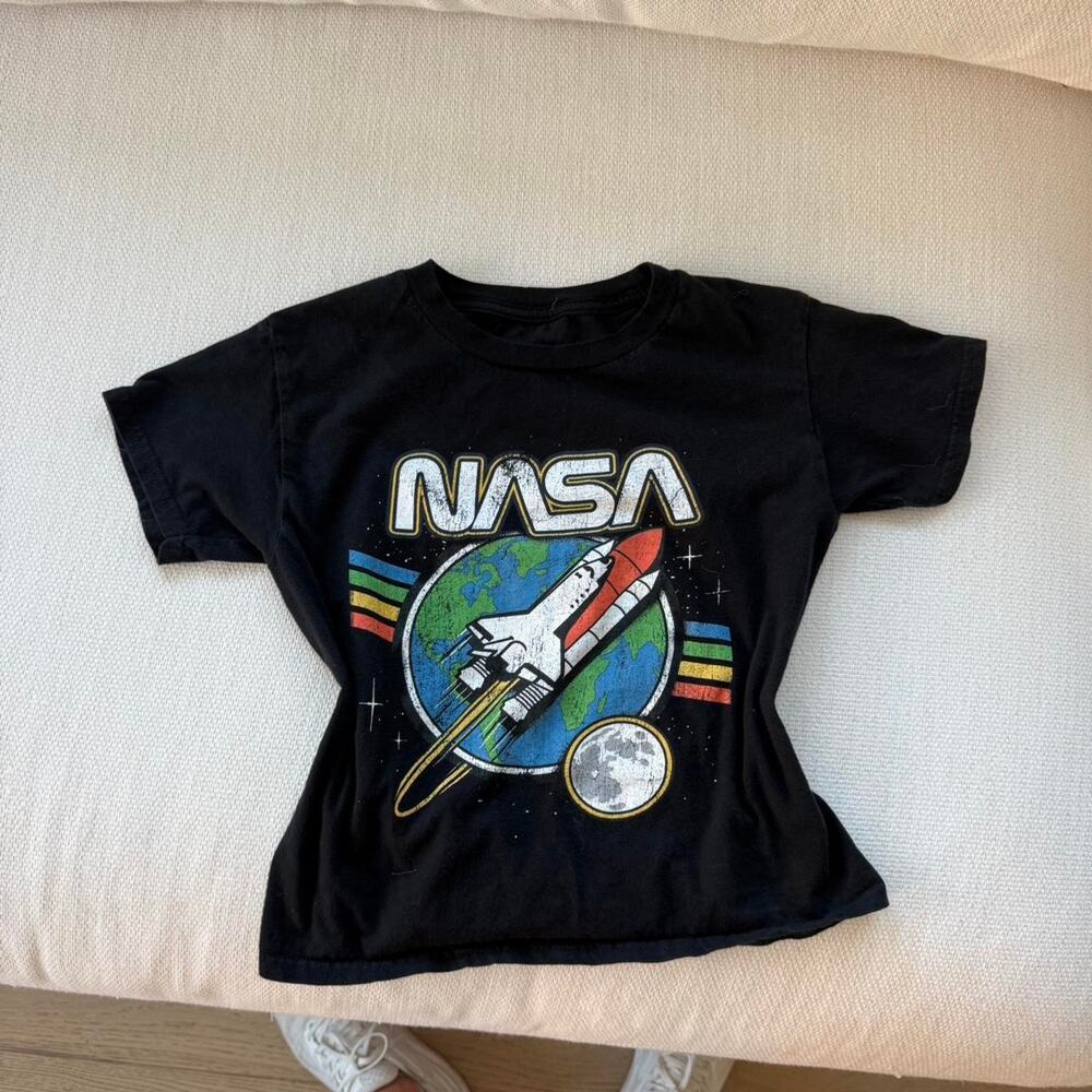 Black nasa baby tee